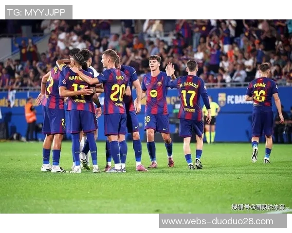 巴塞罗那与里昂上半场精彩对决回顾与分析